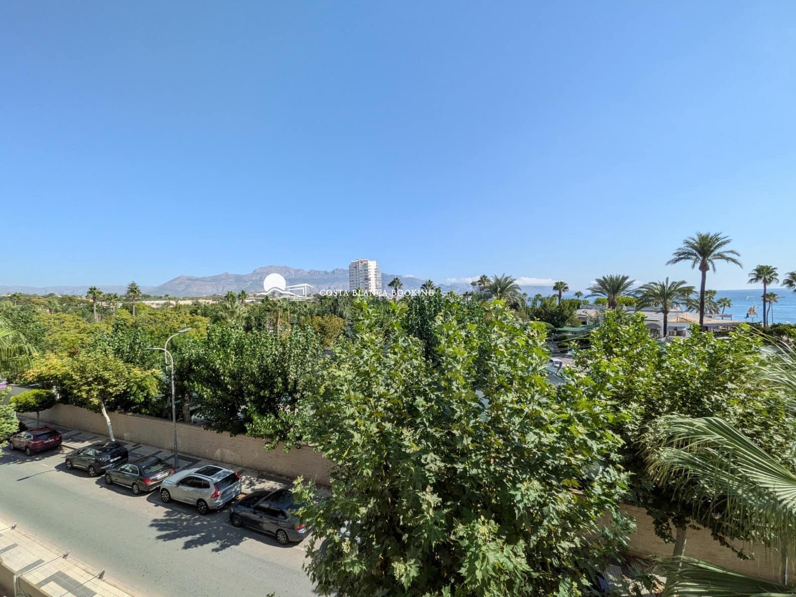 2 Zimmer Apartment zu verkaufen in Albir mit Pool Garage - 375.000 € (Ref: 10049255)