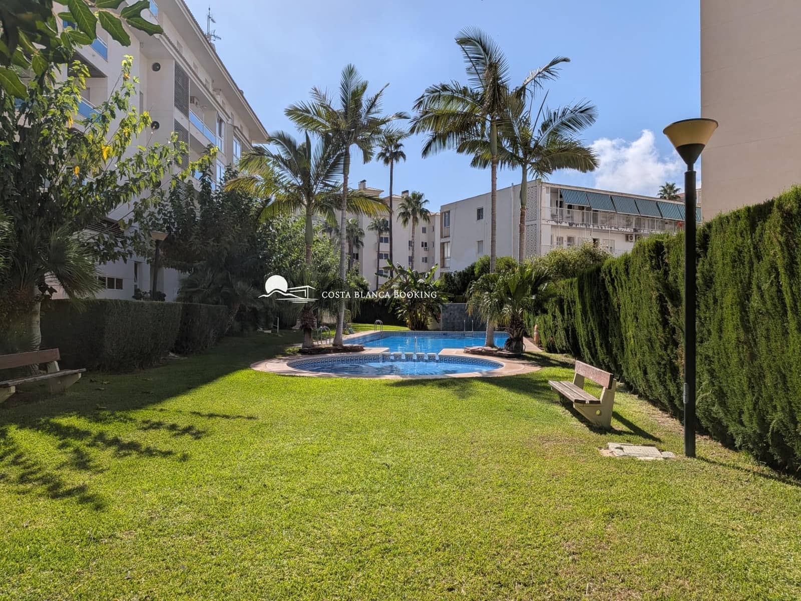 2 Zimmer Apartment zu verkaufen in Albir mit Pool Garage - 375.000 € (Ref: 10049255)