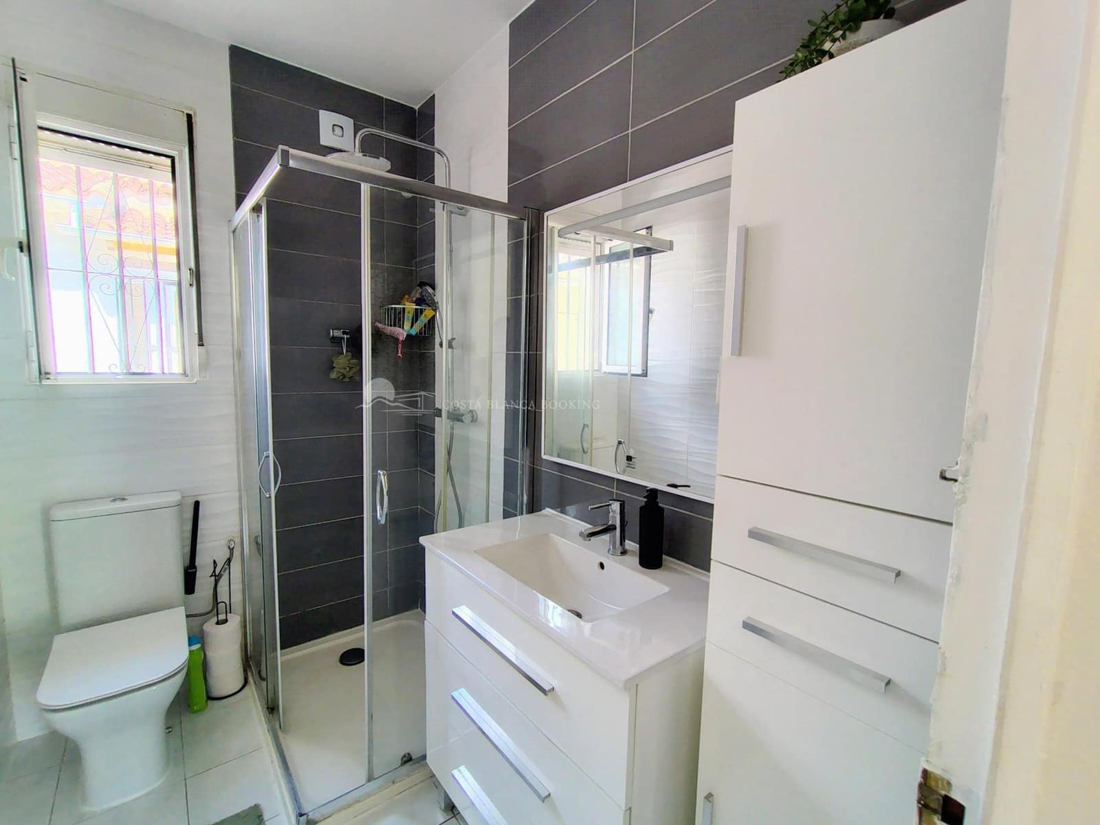 4 chambre Villa/Maison à vendre à Alfaz del Pi / L'Alfas del Pi avec piscine garage - 525 000 € (Ref: 10081194)