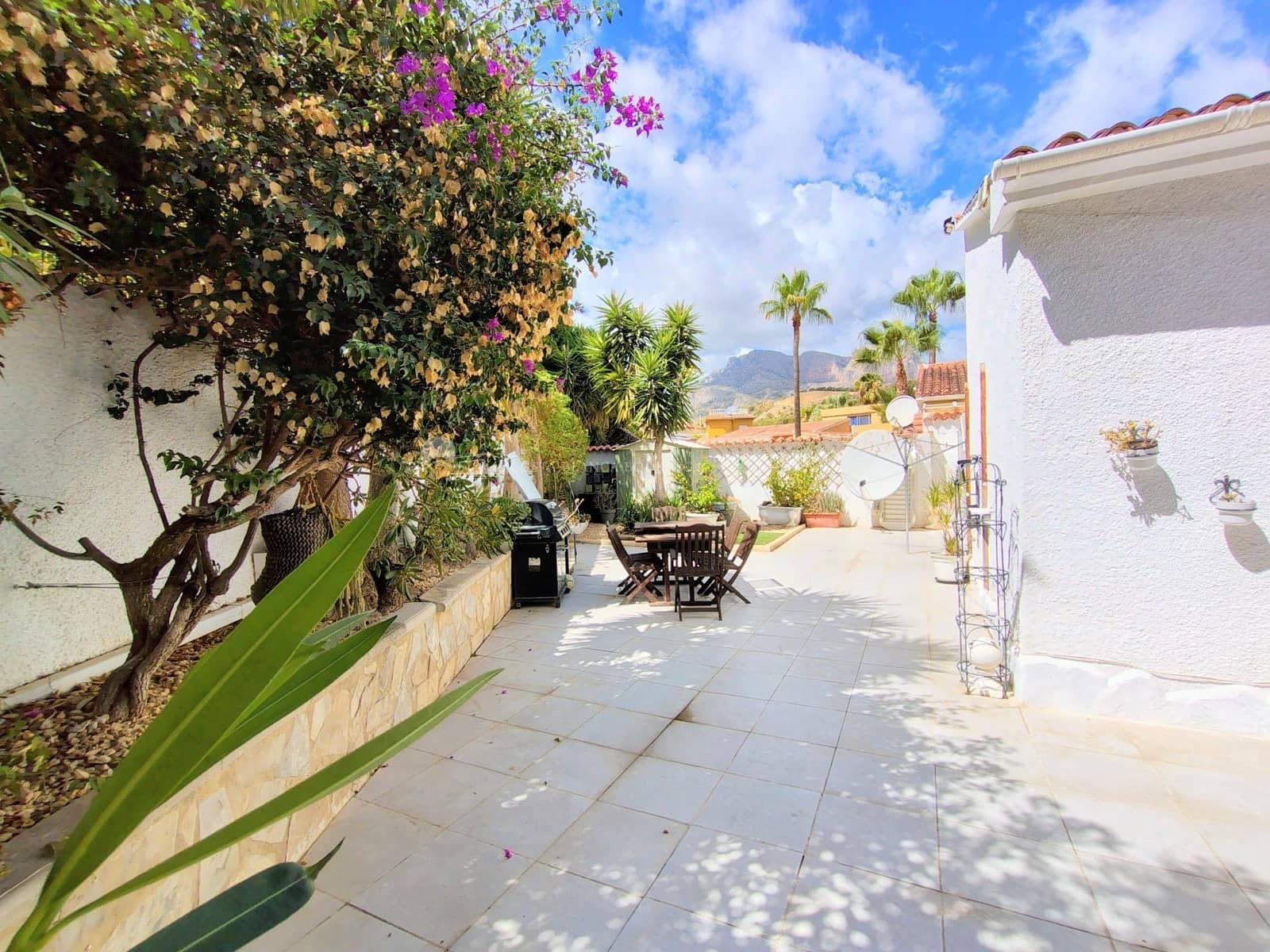 4 chambre Villa/Maison à vendre à Alfaz del Pi / L'Alfas del Pi avec piscine garage - 525 000 € (Ref: 10081194)