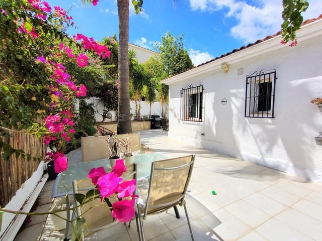 4 slaapkamer Villa te koop in Alfaz del Pi / L'Alfàs del Pi met zwembad garage - € 525.000 (Ref: 10081194)