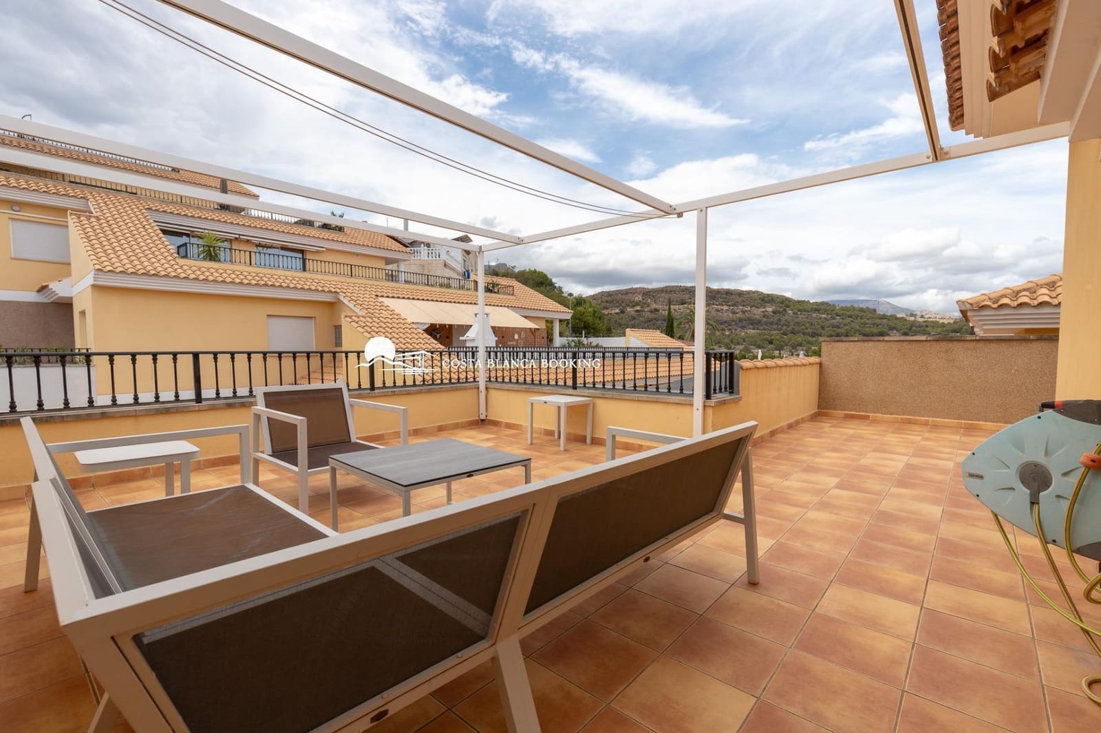 3 slaapkamer Bungalow te koop in Alfaz del Pi / L'Alfas del Pi met zwembad garage - € 360.000 (Ref: 10094613)