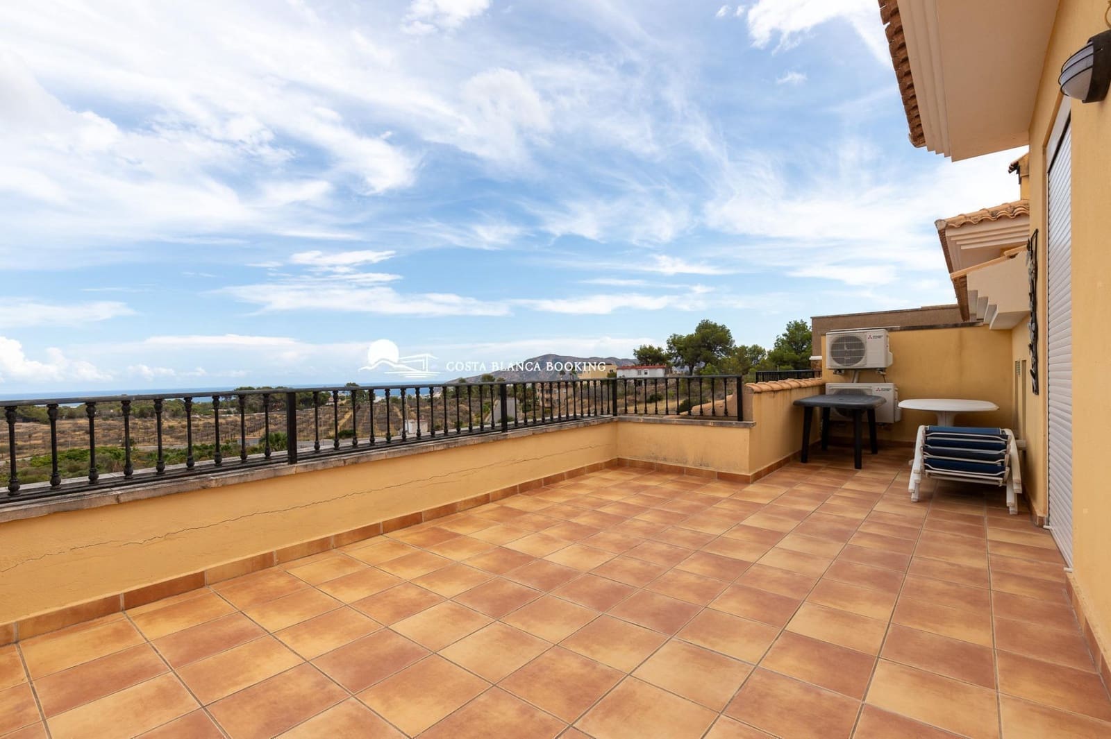 3 slaapkamer Bungalow te koop in Alfaz del Pi / L'Alfas del Pi met zwembad garage - € 360.000 (Ref: 10094613)