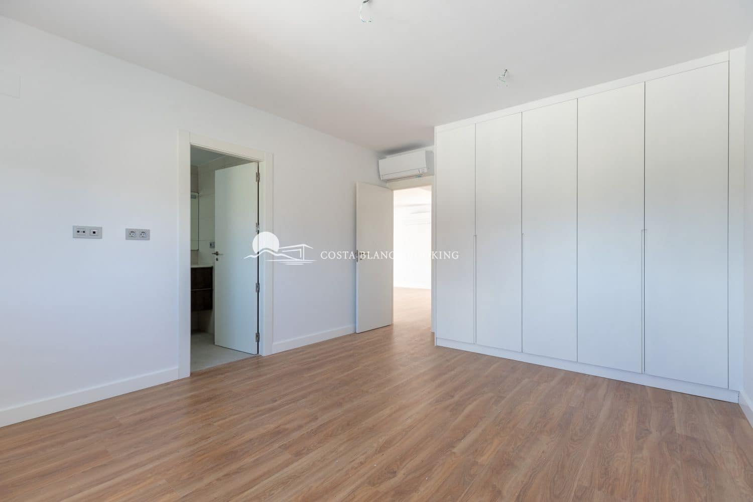 5 quarto Moradia para venda em Albir com piscina garagem - 840 000 € (Ref: 10131892)