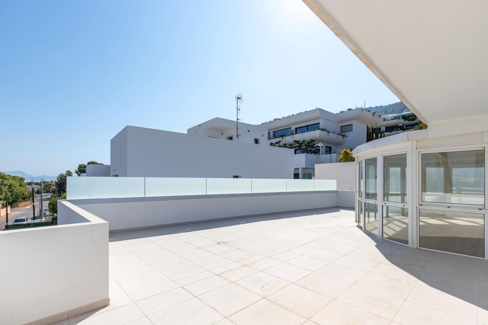 5 quarto Moradia para venda em Albir com piscina garagem - 840 000 € (Ref: 10131892)