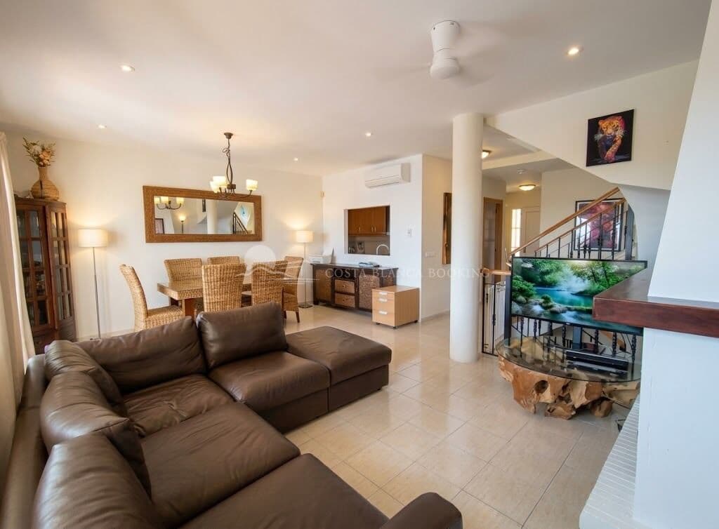 5 camera da letto Bungalow in vendita in Alfaz del Pi / L'Alfas del Pi con piscina - 409.000 € (Rif: 10147109)