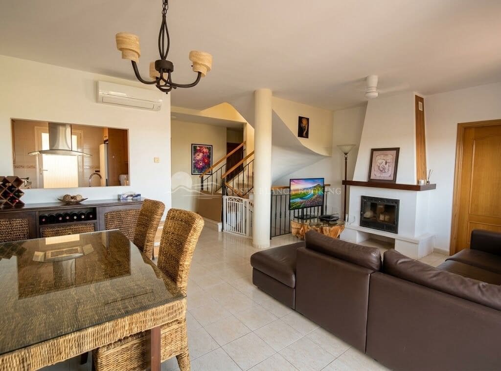 5 camera da letto Bungalow in vendita in Alfaz del Pi / L'Alfas del Pi con piscina - 409.000 € (Rif: 10147109)