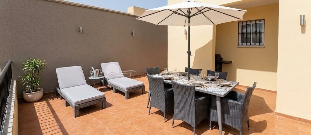 5 bedroom Bungalow for sale in Alfaz del Pi / L'Alfas del Pi with pool - € 409,000 (Ref: 10147109)