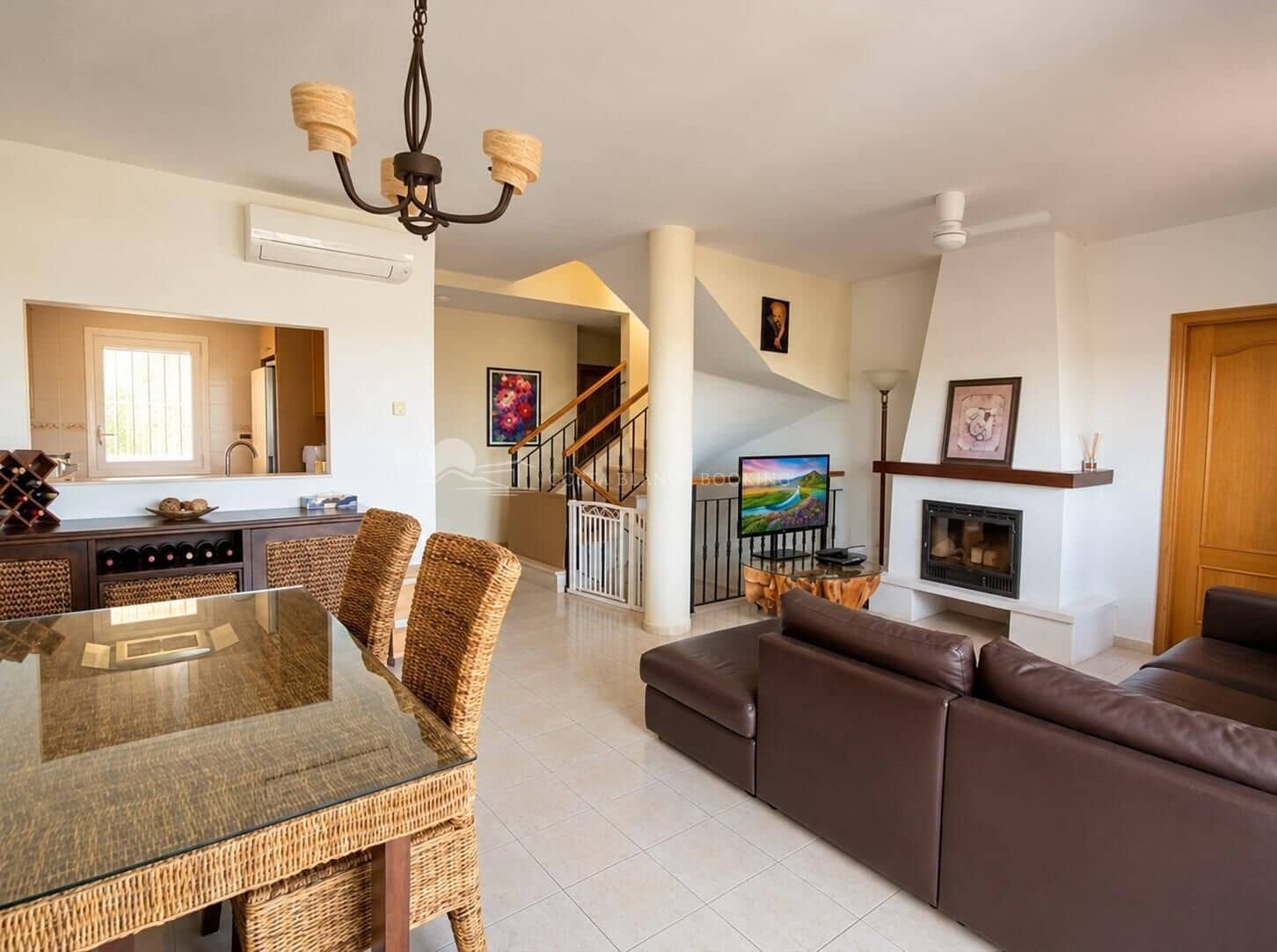 5 bedroom Bungalow for sale in Alfaz del Pi / L'Alfas del Pi with pool - € 409,000 (Ref: 10147109)