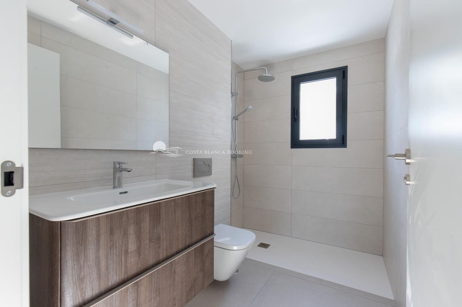 4 bedroom Villa for sale in Albir with pool garage - € 890,000 (Ref: 10147111)