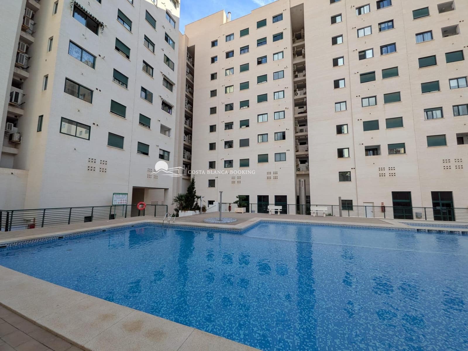 2 soverom Leilighet til salgs i La Villajoyosa / Vila Joiosa med svømmebasseng garasje - € 415 000 (Ref: 10187085)