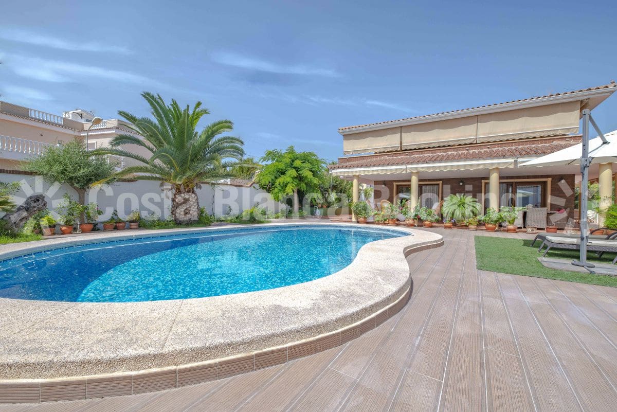 6 soverom Villa til salgs i Benidorm - € 1 400 000 (Ref: 6857165)