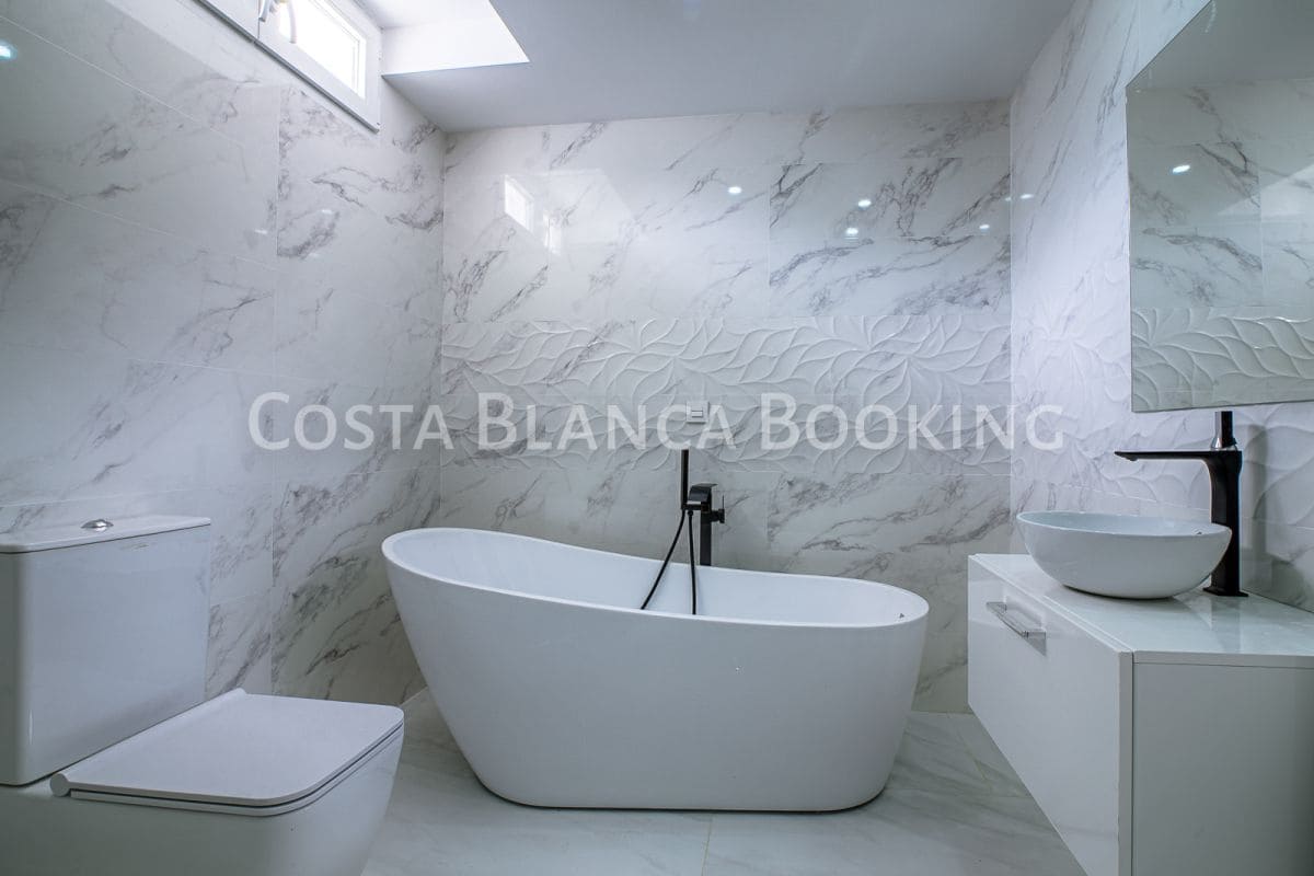 3 soveværelse Villa til salg i La Nucia - € 589.000 (Ref: 6966689)