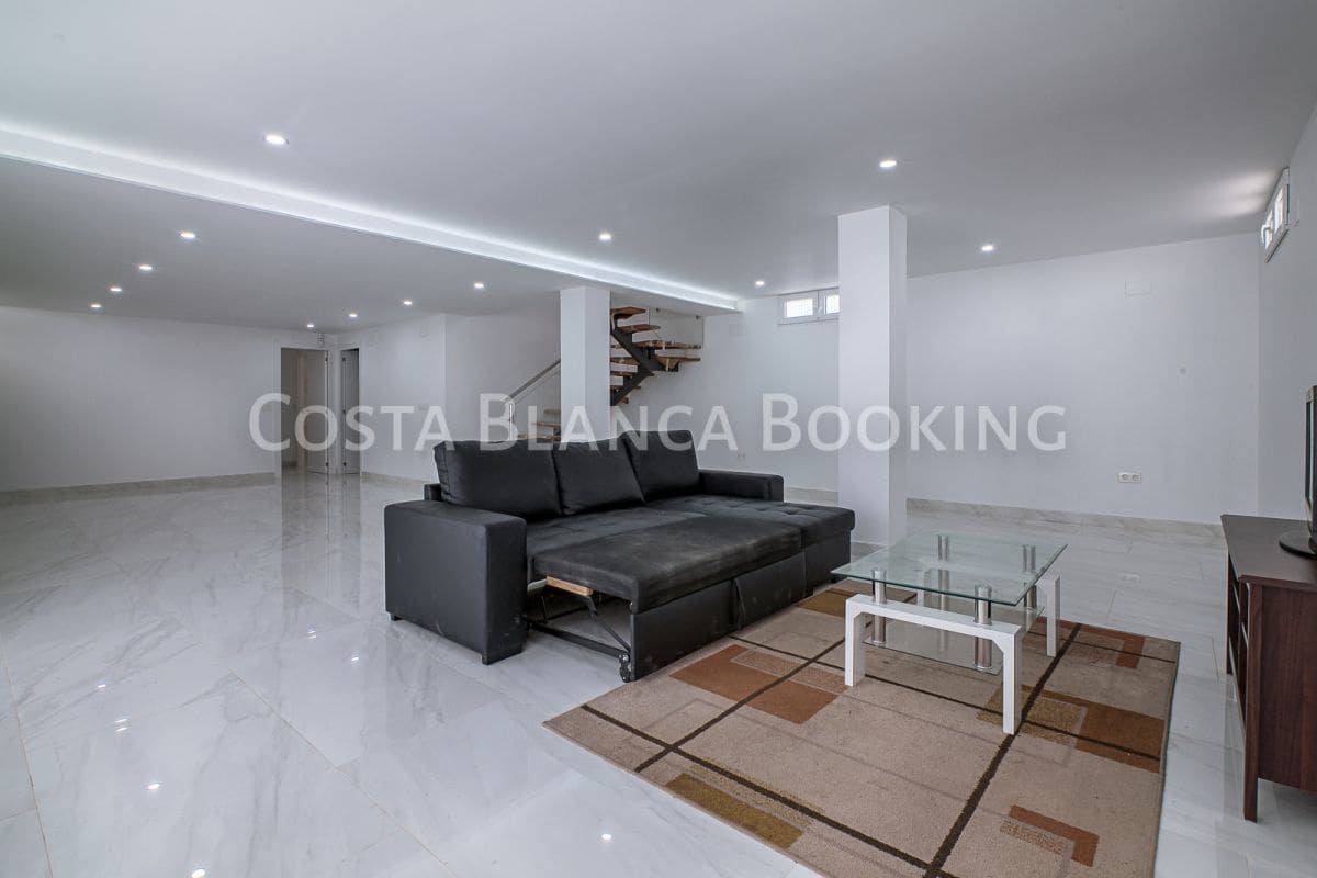 3 soveværelse Villa til salg i La Nucia - € 589.000 (Ref: 6966689)