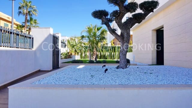5 bedroom Villa for sale in Finestrat with garage - € 1,150,000 (Ref: 7459495)