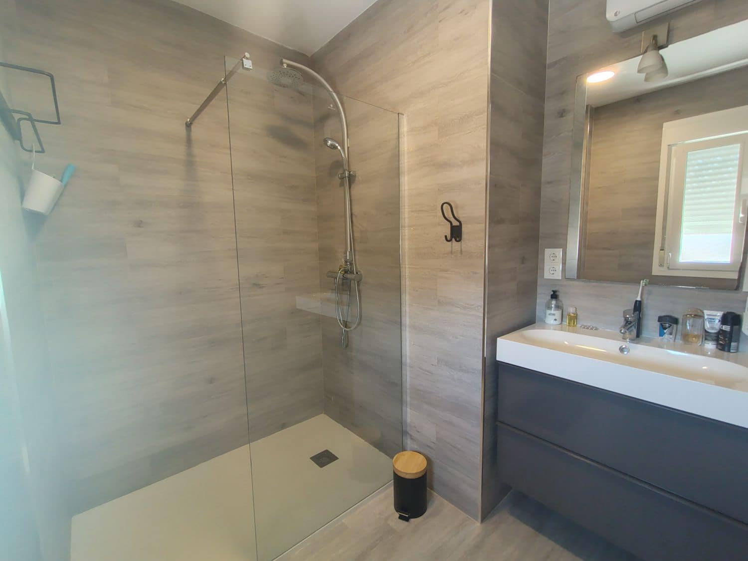 6 bedroom Villa for sale in Albir - € 1,100,000 (Ref: 8996926)