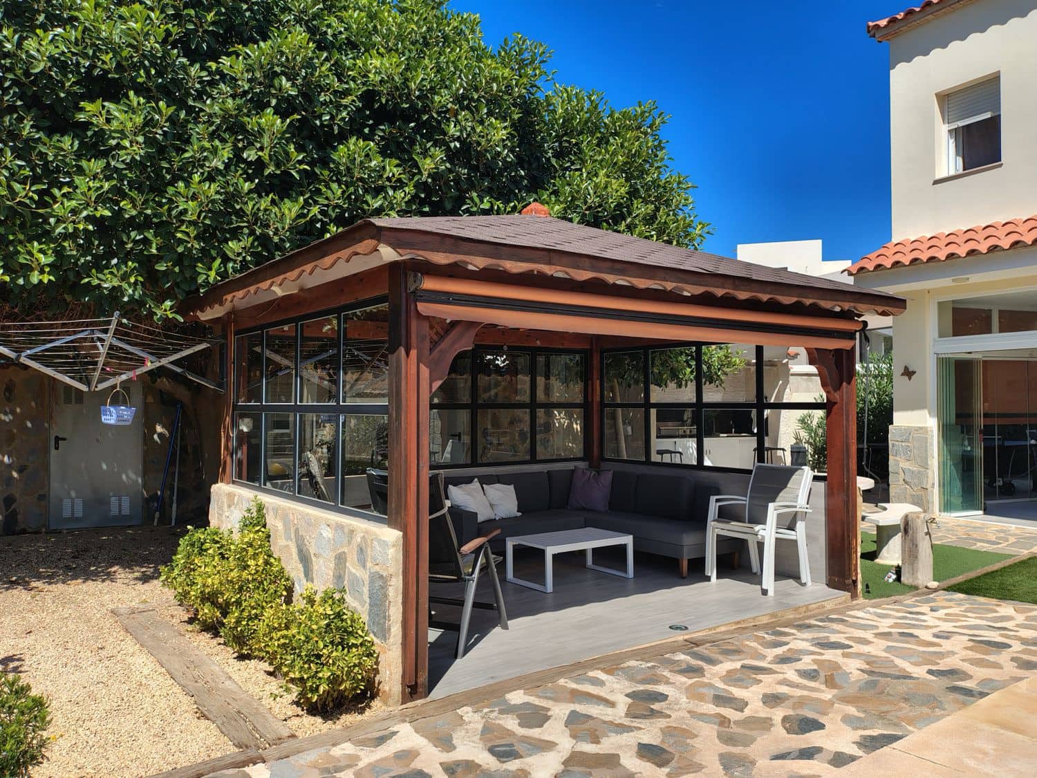 6 bedroom Villa for sale in Albir - € 1,100,000 (Ref: 8996926)