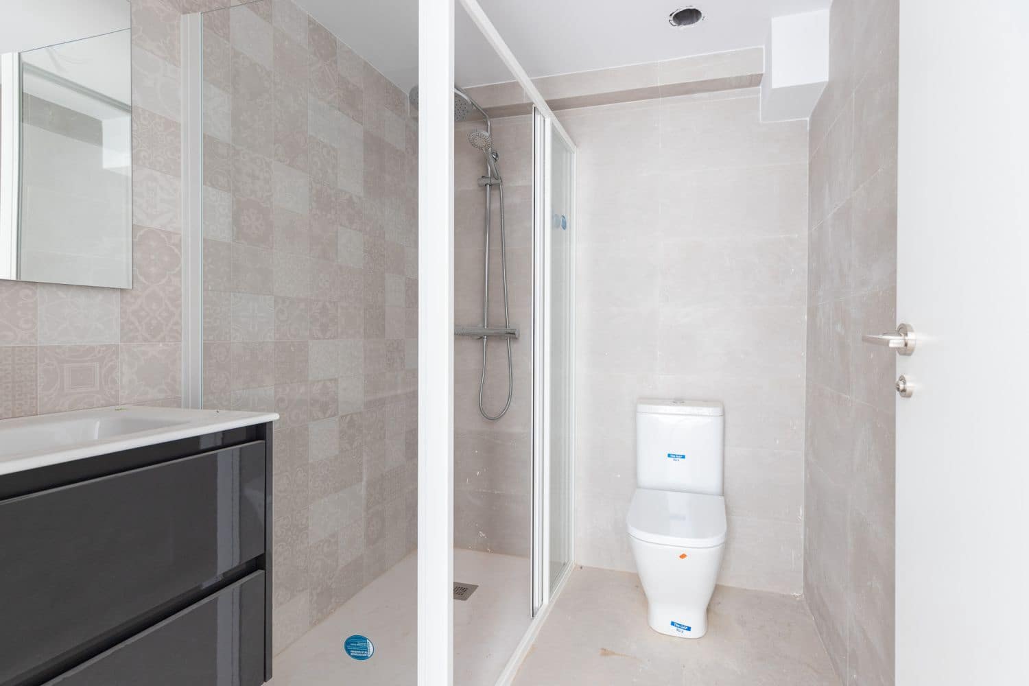 5 bedroom Villa for sale in Albir with garage - € 795,000 (Ref: 8996934)