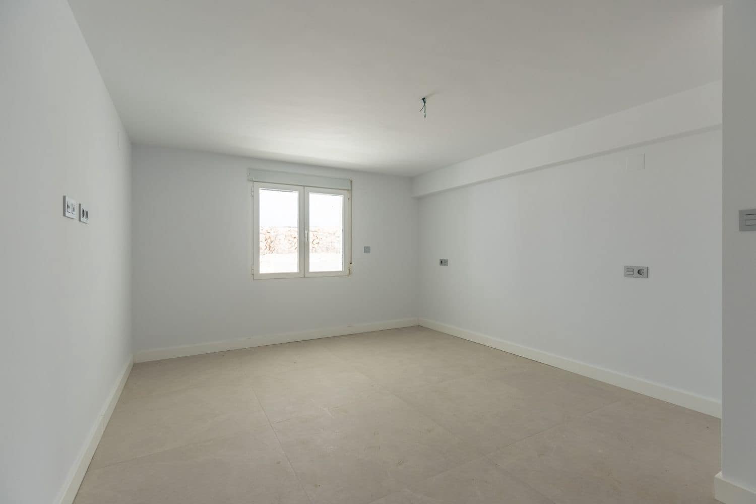 5 bedroom Villa for sale in Albir with garage - € 795,000 (Ref: 8996934)