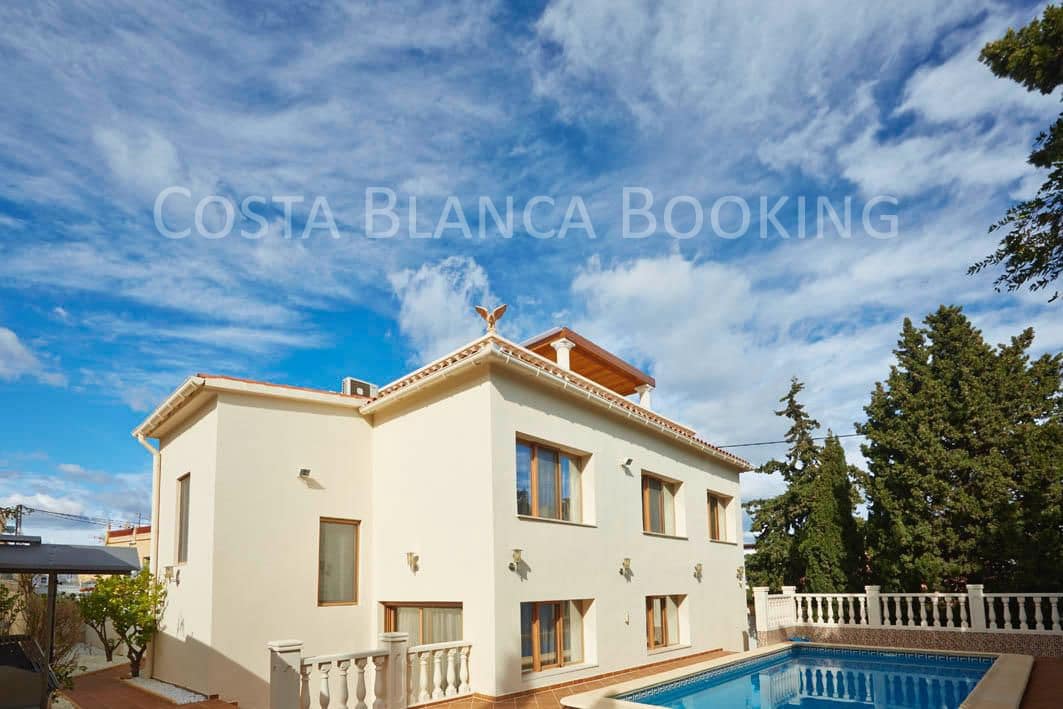 4 soveværelse Villa til salg i Albir med garage - € 1.250.000 (Ref: 8996939)