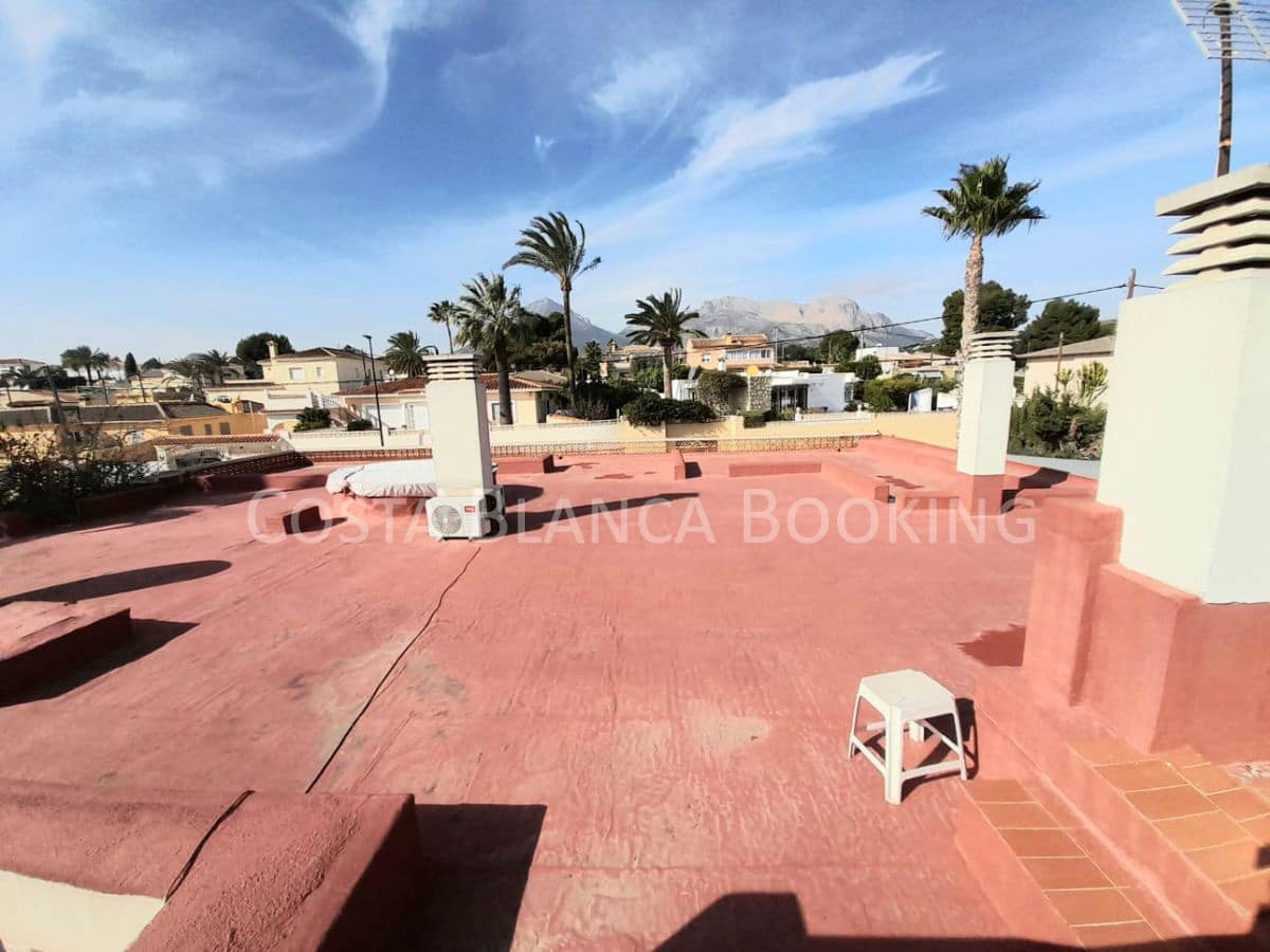 Chalet de 5 habitaciones en Alfaz del Pi / L'Alfàs del Pi en venta - 650.000 € (Ref: 8996940)