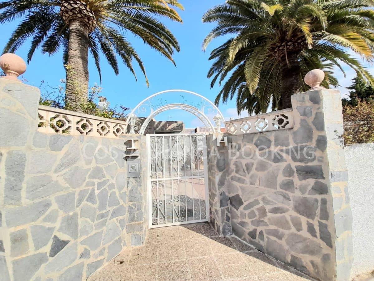 Chalet de 5 habitaciones en Alfaz del Pi / L'Alfàs del Pi en venta - 650.000 € (Ref: 8996940)