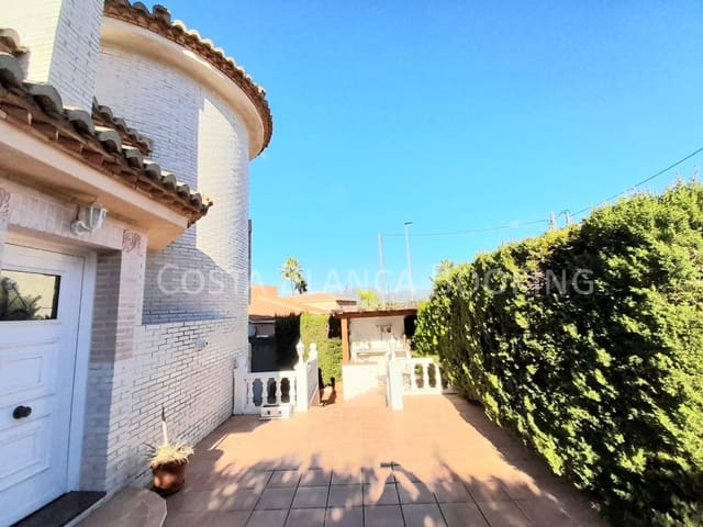 Chalet de 5 habitaciones en Albir, Alfaz del Pi / L'Alfàs del Pi en venta con garaje - 520.000 € (Ref: 8996948)