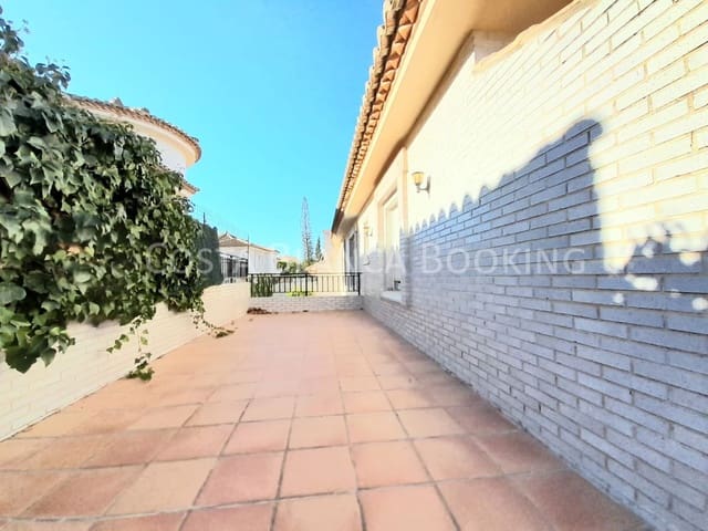 Chalet de 5 habitaciones en Albir, Alfaz del Pi / L'Alfàs del Pi en venta con garaje - 520.000 € (Ref: 8996948)