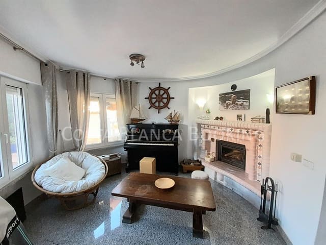 Chalet de 5 habitaciones en Albir, Alfaz del Pi / L'Alfàs del Pi en venta con garaje - 520.000 € (Ref: 8996948)