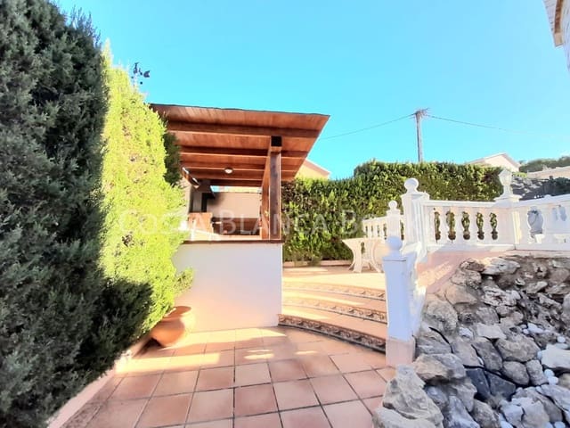 Chalet de 5 habitaciones en Albir, Alfaz del Pi / L'Alfàs del Pi en venta con garaje - 520.000 € (Ref: 8996948)