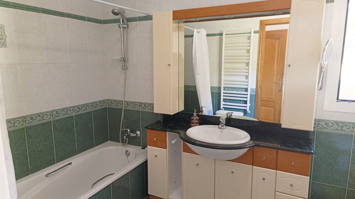 7 bedroom Villa for sale in Calpe / Calp - € 1,272,600 (Ref: 8996952)