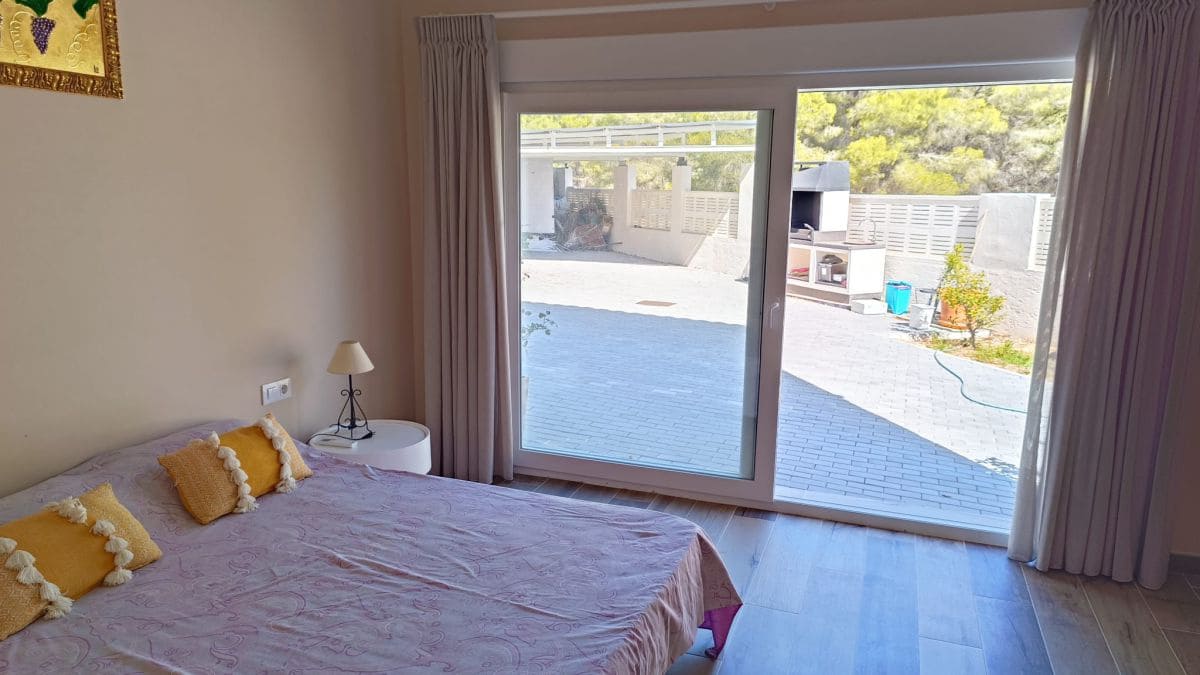 7 bedroom Villa for sale in Calpe / Calp - € 1,272,600 (Ref: 8996952)