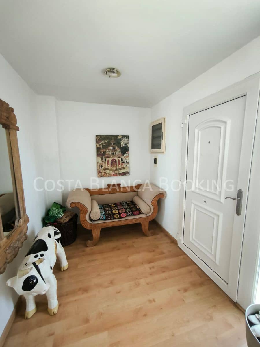 4 bedroom Villa for sale in Alfaz del Pi / L'Alfas del Pi with garage - € 398,000 (Ref: 8996957)