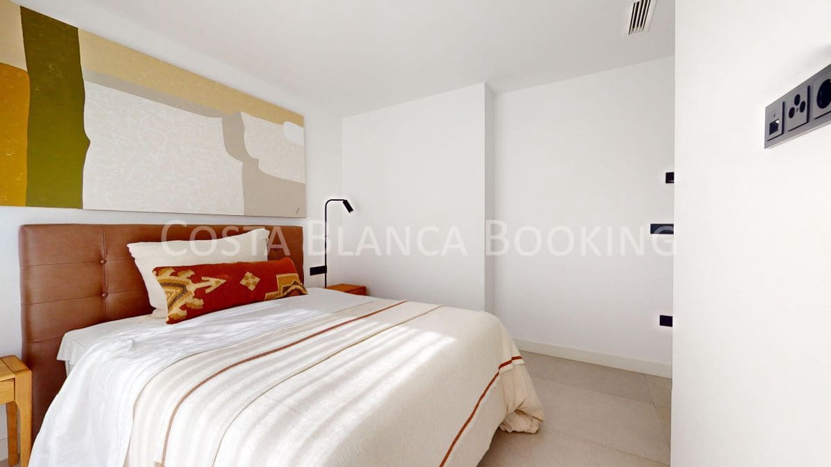 3 bedroom Villa for sale in Polop with garage - € 740,000 (Ref: 8996961)