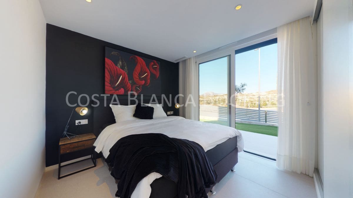 Chalet de 3 habitaciones en Muchamiel / Mutxamel en venta - 450.000 € (Ref: 8996962)