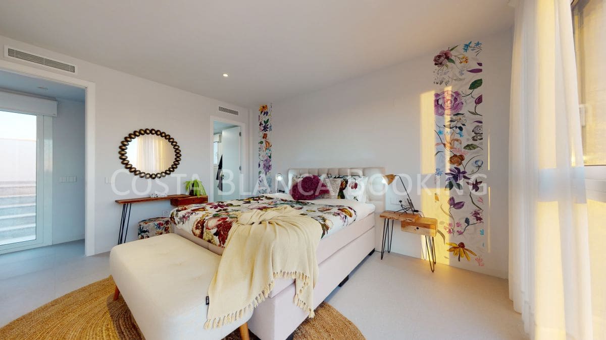 Chalet de 3 habitaciones en Muchamiel / Mutxamel en venta - 450.000 € (Ref: 8996962)