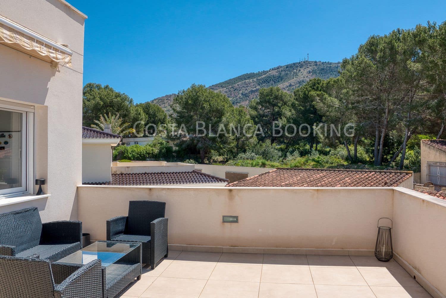5 bedroom Villa for sale in Albir - € 1,150,000 (Ref: 9001898)