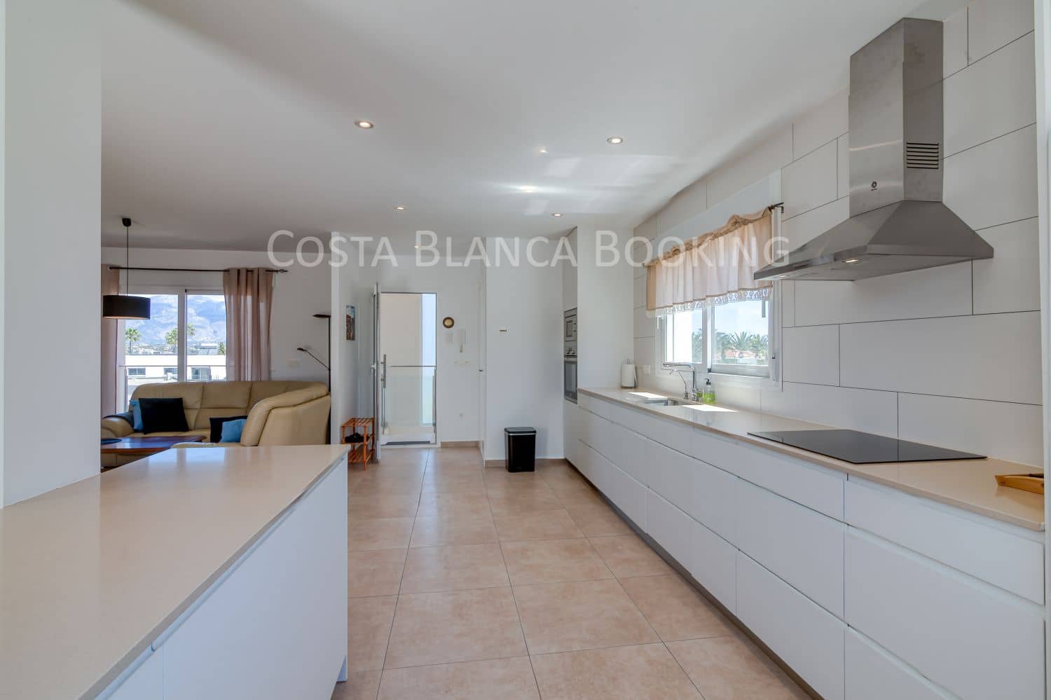 5 bedroom Villa for sale in Albir - € 1,150,000 (Ref: 9001898)
