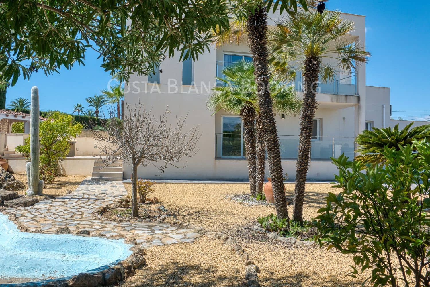 5 bedroom Villa for sale in Albir - € 1,150,000 (Ref: 9001898)