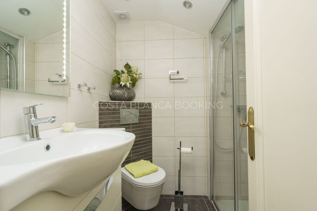 3 soveværelse Bungalow til salg i Alfaz del Pi / L'Alfas del Pi - € 375.000 (Ref: 9001906)