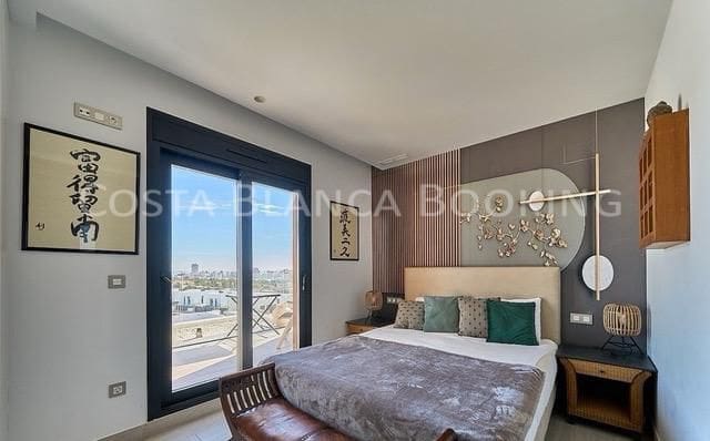 3 bedroom Villa for sale in Finestrat - € 585,000 (Ref: 9001908)