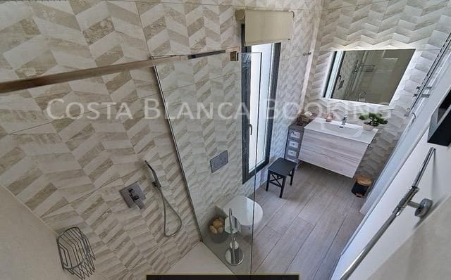 3 bedroom Villa for sale in Finestrat - € 585,000 (Ref: 9001908)