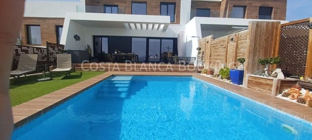 3 bedroom Villa for sale in Finestrat - € 585,000 (Ref: 9001908)