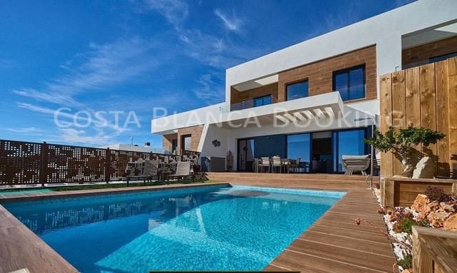 3 bedroom Villa for sale in Finestrat - € 585,000 (Ref: 9001908)