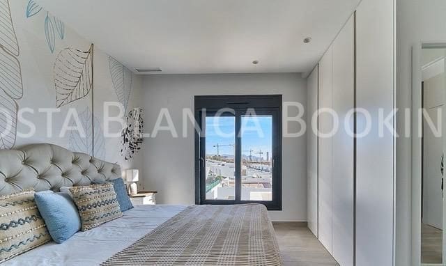 3 bedroom Villa for sale in Finestrat - € 585,000 (Ref: 9001908)