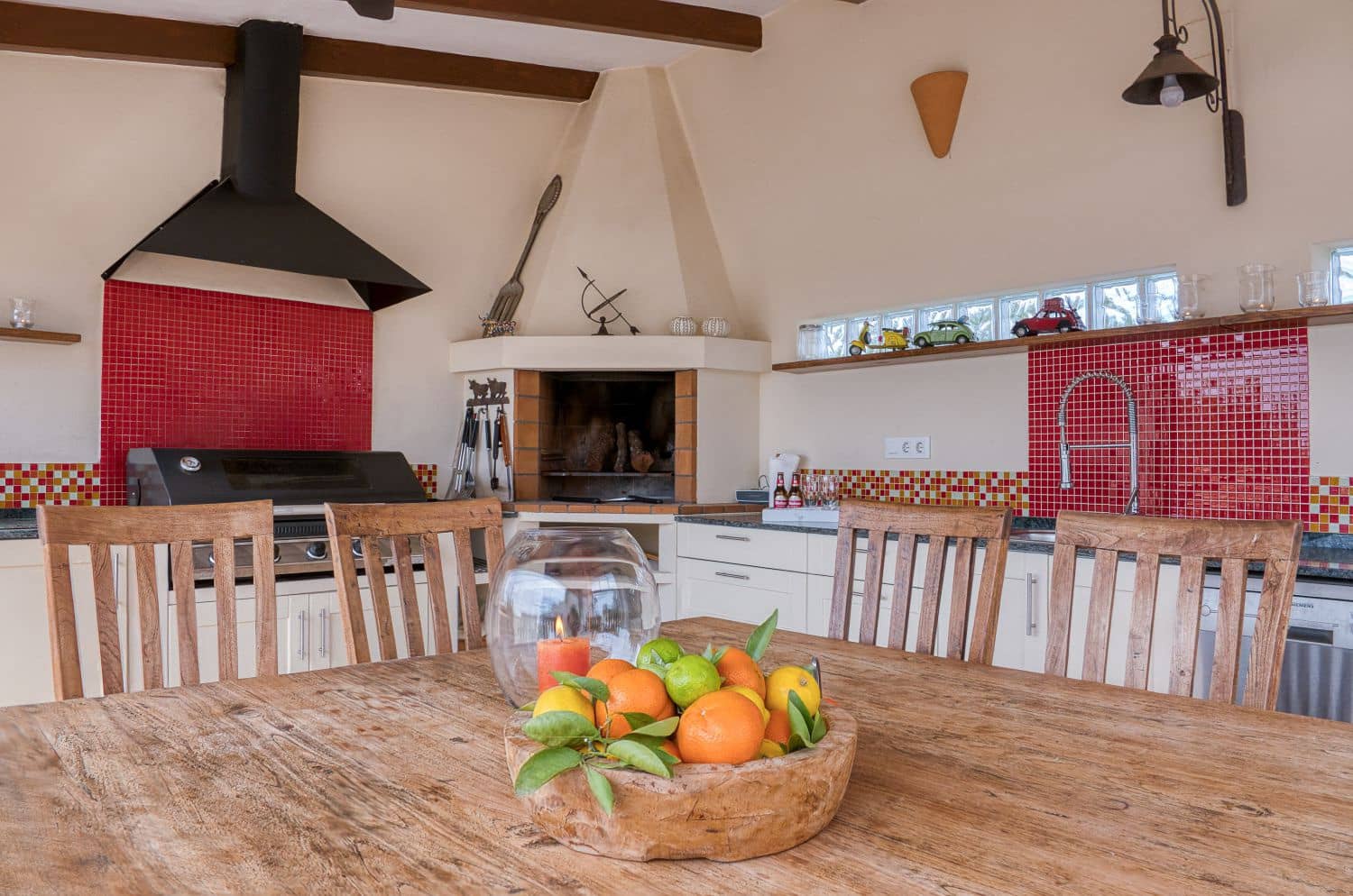 4 bedroom Villa for sale in Alfaz del Pi / L'Alfas del Pi with garage - € 1,200,000 (Ref: 9001910)