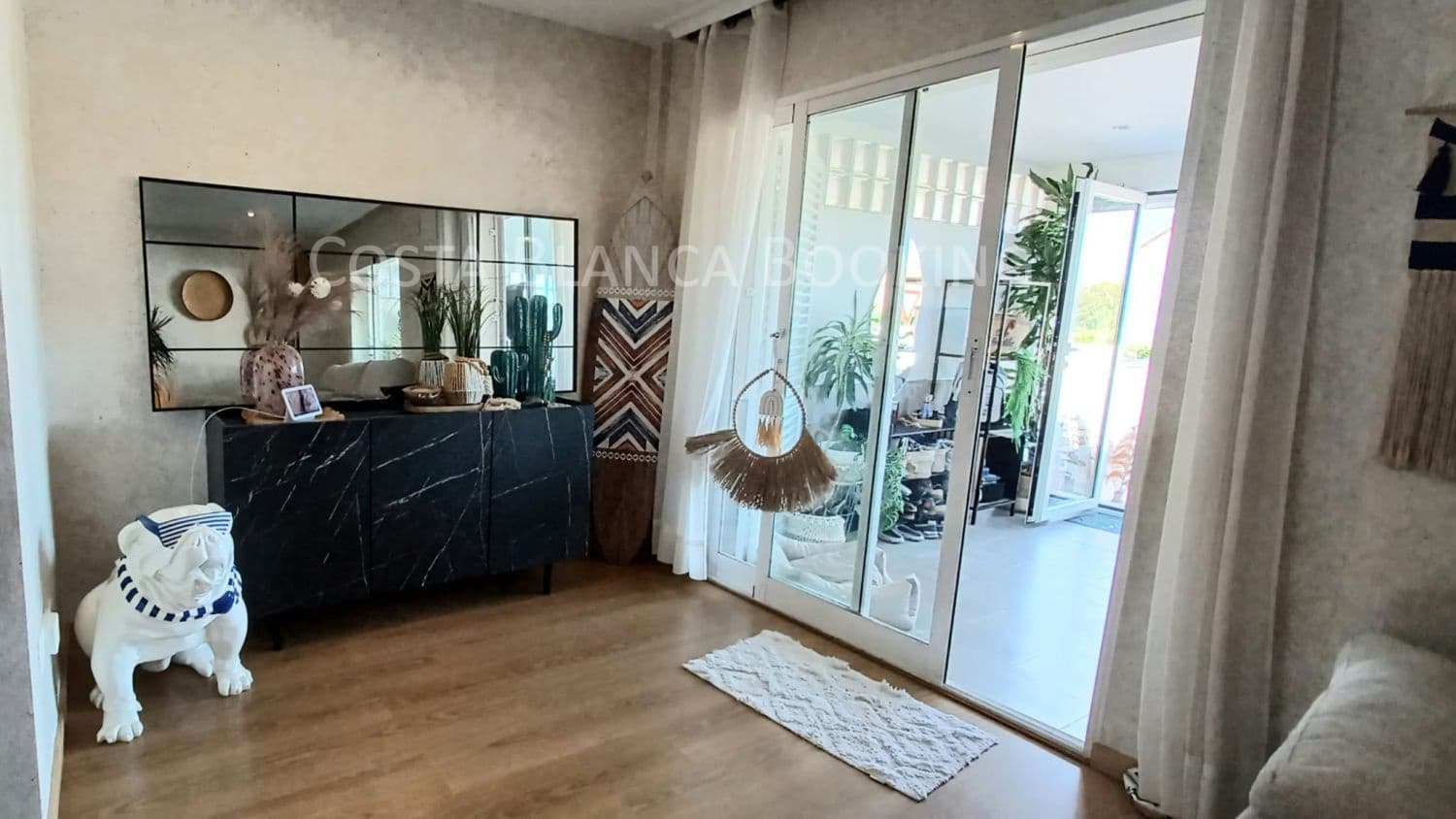 3 bedroom Villa for sale in La Nucia with garage - € 320,000 (Ref: 9018697)