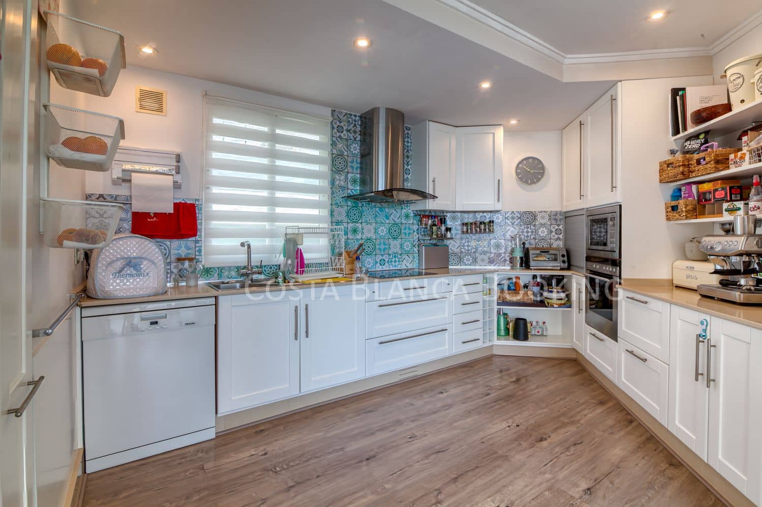 2 slaapkamer Penthouse te koop in Altea met garage - € 550.000 (Ref: 9040431)