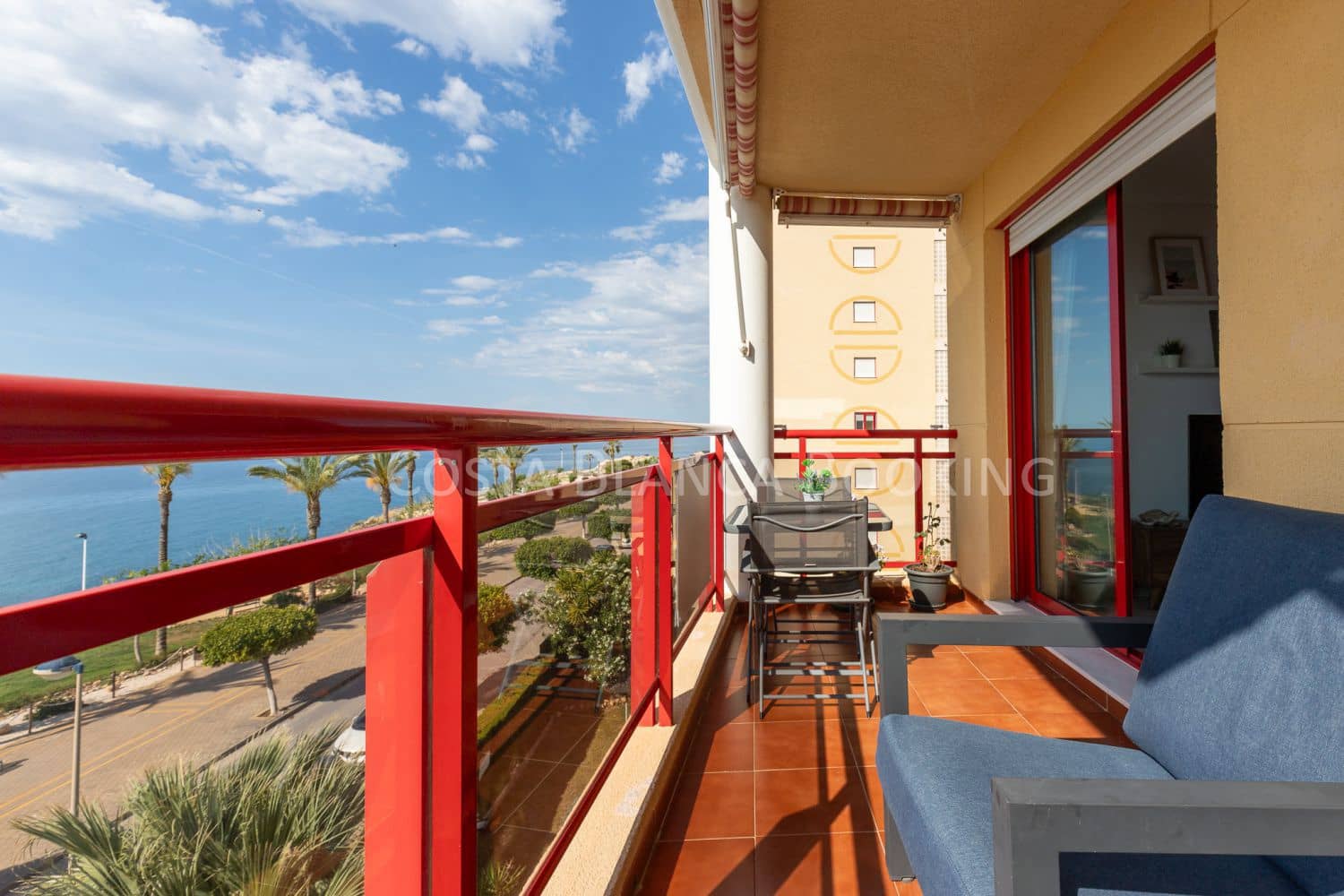 2 bedroom Apartment for sale in La Villajoyosa / Vila Joiosa with garage - € 349,000 (Ref: 9040433)