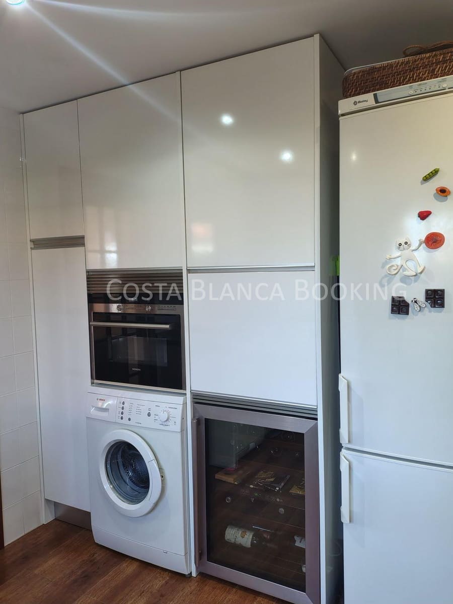 5 bedroom Villa for sale in La Villajoyosa / Vila Joiosa - € 1,100,000 (Ref: 9040434)